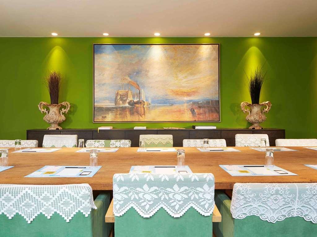 Hotel 25hours The Goldman Frankfurt am Main